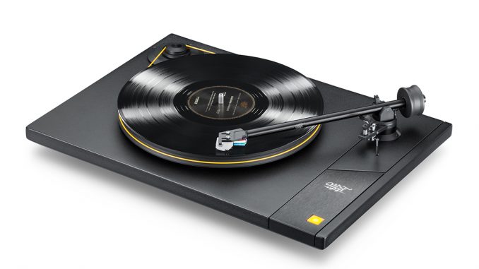 MoFi Electronics StudioDeck Foundation