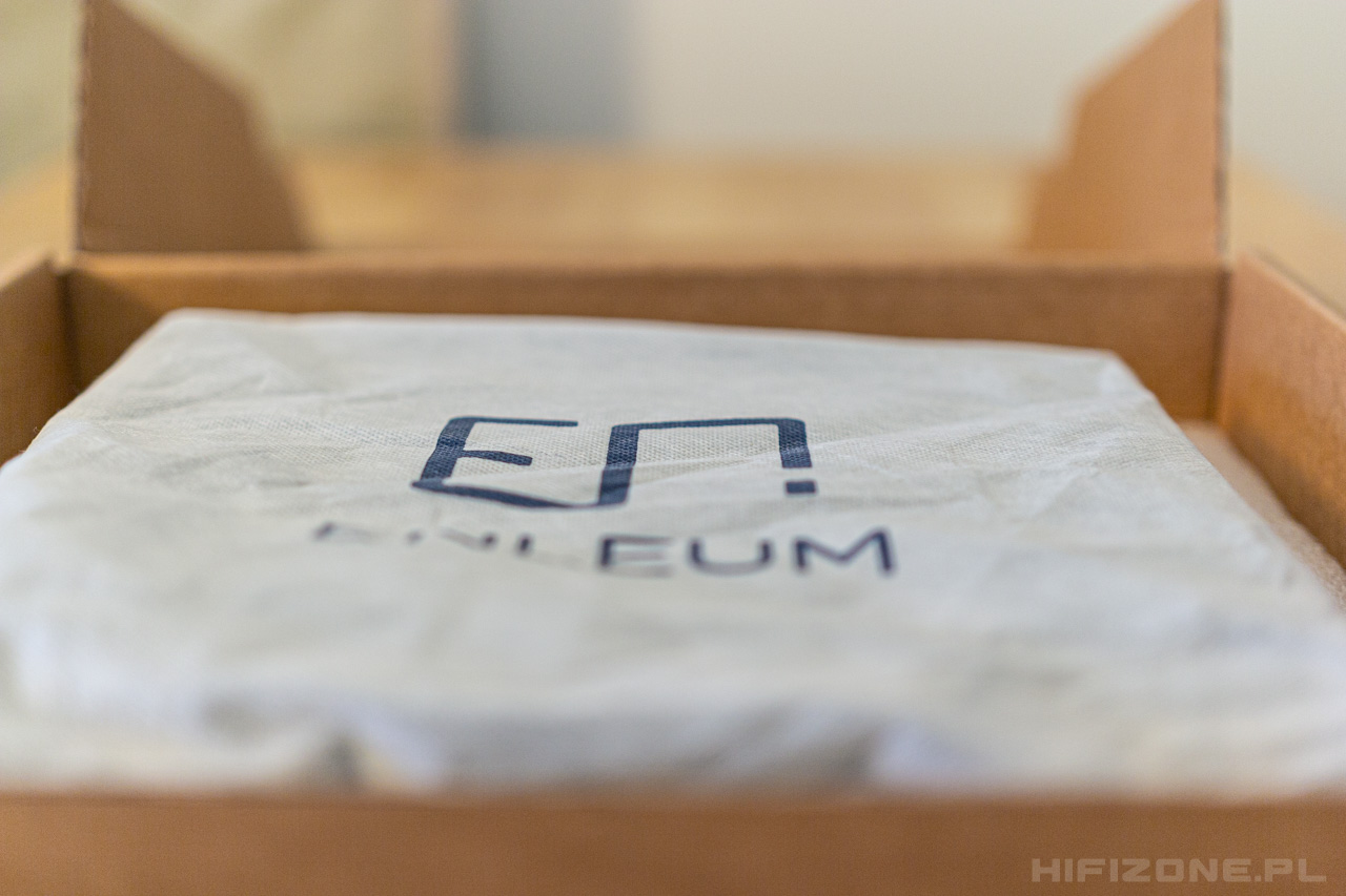Enleum AMP-23R