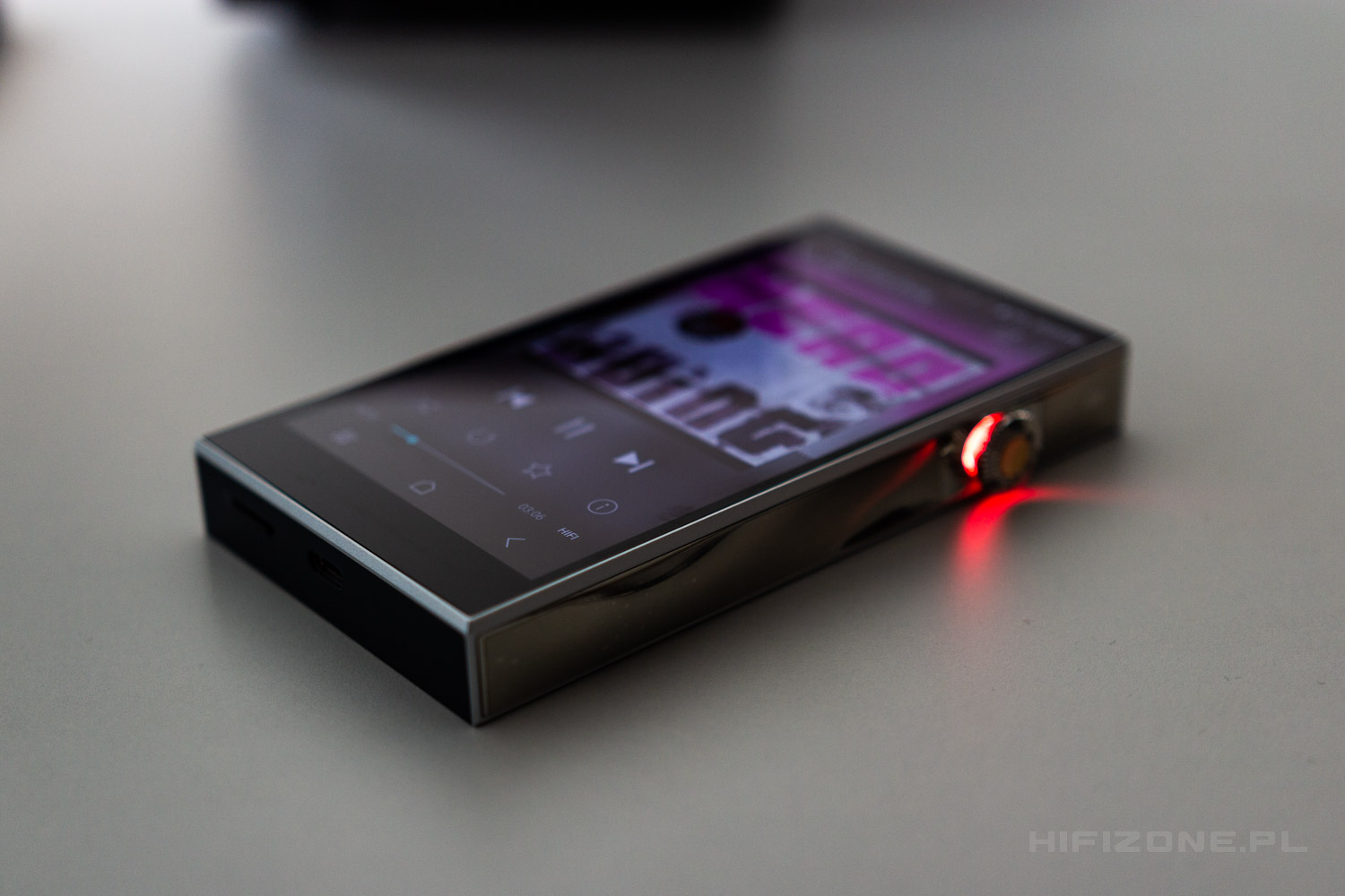Astell & Kern SE300