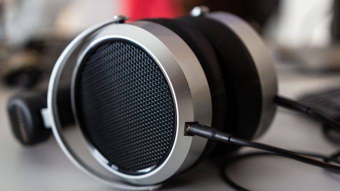 HiFiMAN HE400se