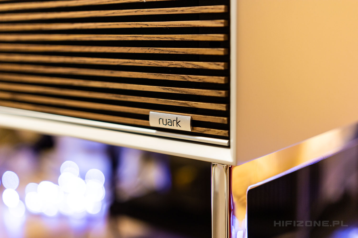 Ruark R810