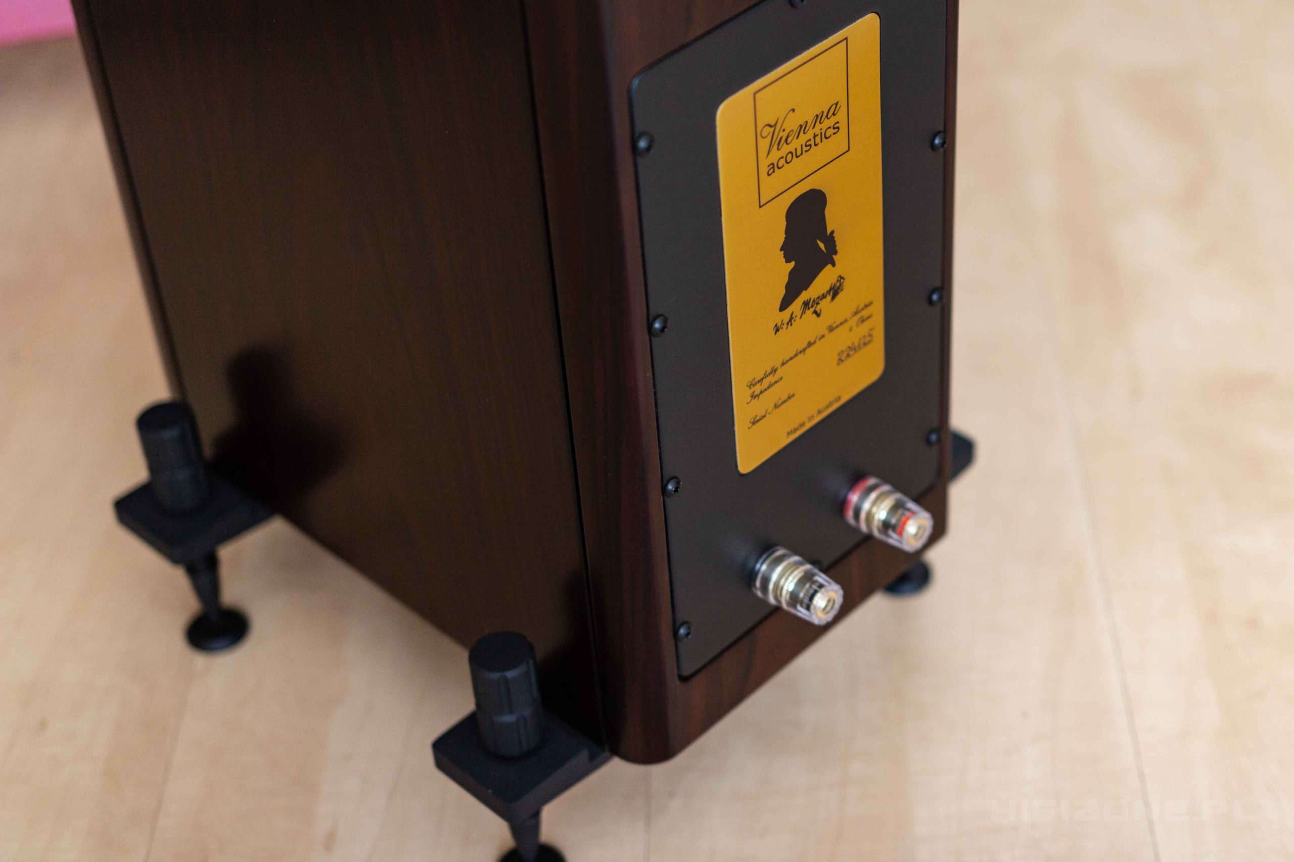 Vienna Acoustics Mozart SE Signature